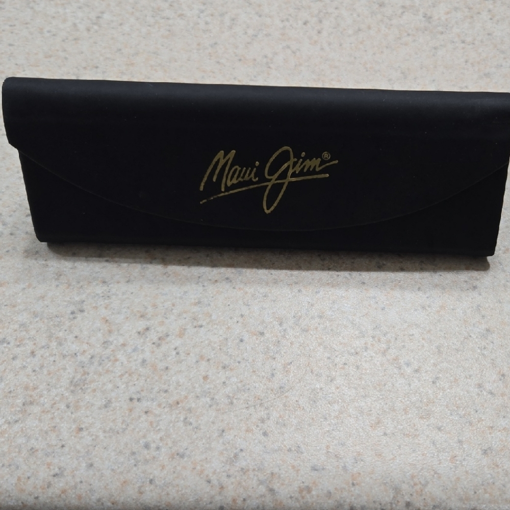 Maui Jim Black Sunglasses Case with Gold Logo